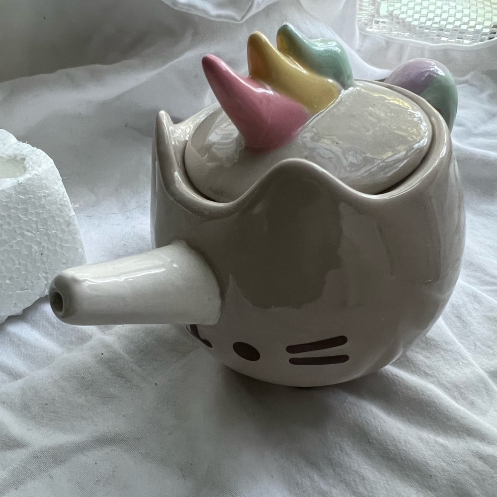 3 Pusheen containers- 1 plastic-1 ceramic  from 2018 - gaming from 2022 - Picture 11 of 16